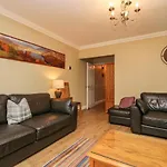 Holiday home Castle Crag